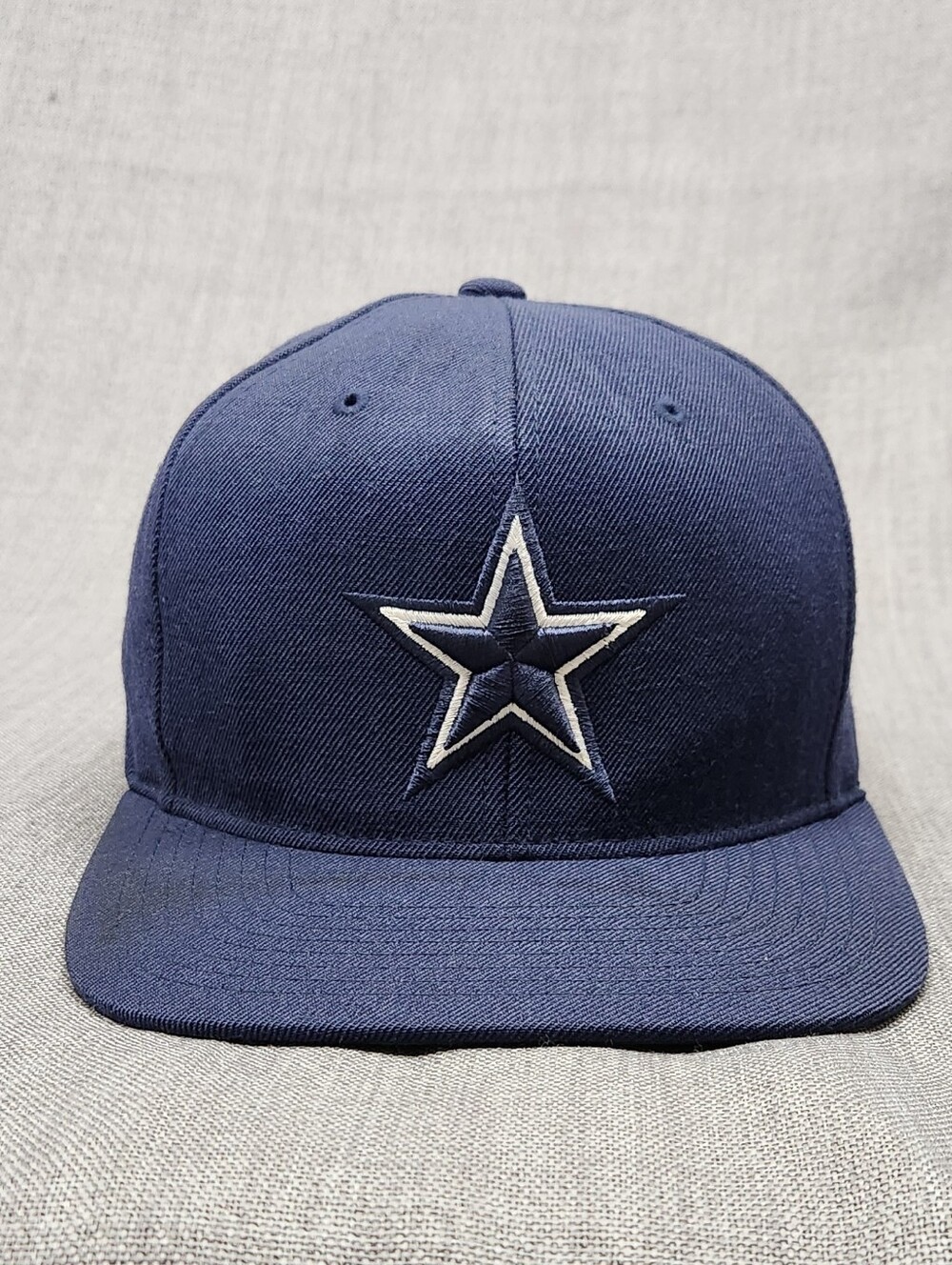 Dallas Cowboys × Mitchell & Ness Adjustable Wool Blend Snapback Hat.  .